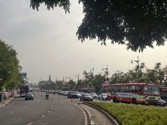 -皇家田广场(อนุสาวรีย์ทหารอาสา)