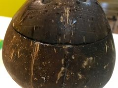 -志龙皇冠吃货椰子铺