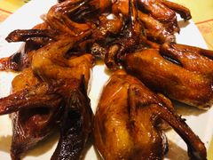 招牌烤乳鸽-石岐佬中山菜馆(张溪店)