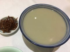 豆汁焦圈-天和晟烤鸭店(玉泉西街店)