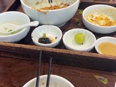 -蟹上黄·蟹黄面·江南糖水(人民广场店)