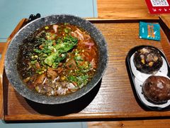 -八月美食小馆(银泰城总店)