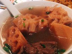 莲藕炖汤-老长沙龙虾馆·聚会餐厅(白石洲店)
