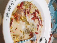 -江渔儿酸菜鱼·拔草餐厅(虎门君乐汇店)