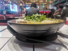 -肥汁米蘭香港米线(长宁来福士店)