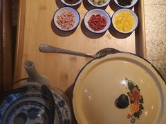 -佬土鹅肠火锅(解放路店)