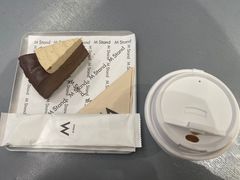 -M Stand(南京新街口金鹰店)