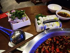 -红牌美蛙鱼头火锅(万辉国际广场店)