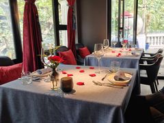 -弦月窗LUNETTE BY AMANDA(复兴路店)