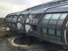 -上海滴水湖皇冠假日酒店