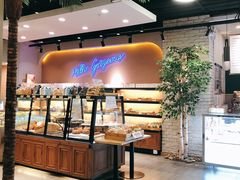 面包甜点陈列柜-福来天(威高广场店)