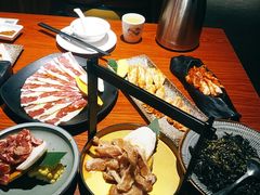 -山之屋炭火烧肉·生啤畅饮(大朗万科中央公园店)