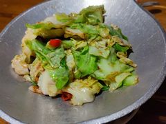 干锅包心菜-新白鹿餐厅(龙游路总店·杭帮菜名店)