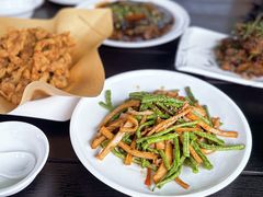 -聚友斋(陶瓷琉璃馆水晶街店)
