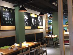 大堂-一顿烧烤(八经街店)