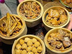 -卤校长重庆火锅(银泰城店)