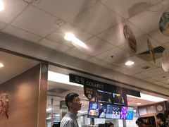 -麦当劳(轻轨曹杨路店)