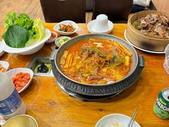 -喇喇排骨火锅·传统韩式脊骨汤(望京西园总店)