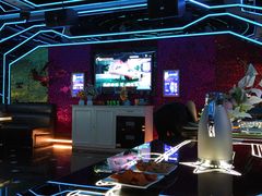 -星璨火吧KTV聚会餐厅(丰庆路店)