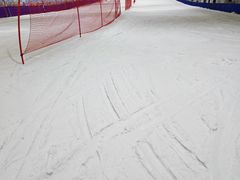 -乔波室内滑雪场