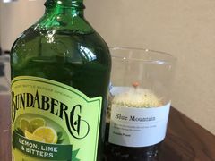 -Fridi Patisserie Cafe