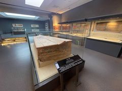 -巴音郭楞蒙古自治州博物馆