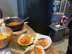 -草家酱蟹炭火烤肉店(珲春南路一店)