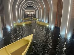 -涨巢·潮玩水疗局