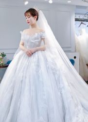 -艾慕婚纱礼服馆(和平店)