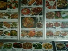 -红栌温泉山庄生态美食餐厅