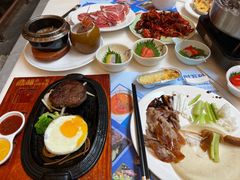 -舜耕山庄四时万和自助餐厅