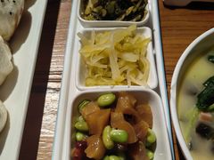 -金枝玉叶上海人家食府(三里河店)