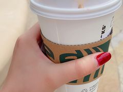 -星巴克(迪士尼小镇店)