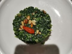 松子马兰头-晓淮山·扬州早茶·淮扬菜(龙阳广场店)