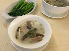 -万山楼海鲜酒家·二十三年老字号