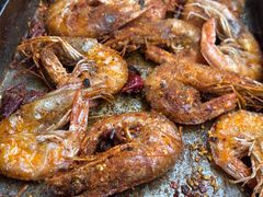 -老东镇啤酒屋海鲜加工·蒸汽海鲜·海鲜烧烤(台东店)