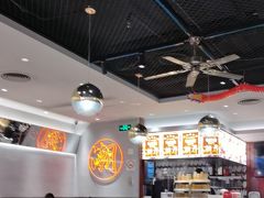 -潮界(虹桥新天地店)