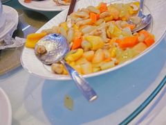 芹菜腰果炒马蹄菠萝蜜-新溢香国际酒店-中餐厅