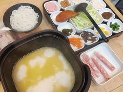 -阿香米线(凯德广场.1818店)