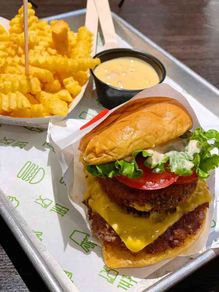 97有多好吃呢…离开那天中64去酒店附近那家shake shank试了一下!