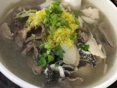 -潮镇老尾牛杂(环城西路店)