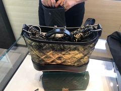 -CHANEL(戴高乐机场T 2E店)