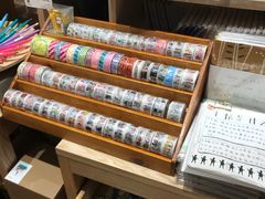 -猫的天空之城概念书店(杭州南宋御街店)