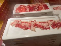 -四囍码头海鲜烧烤自助火锅(外滩南京东路悦荟广场店)