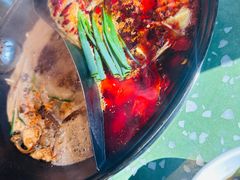 -五里关火锅(上海鑫耀·光环Live店)