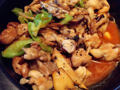 -云海肴·汽锅鸡·云南菜(天山百盛优客店)