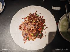 -凤凰湘语·平价海鲜餐厅(浦东旗舰店)