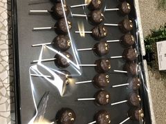 黑煤球-OUR Bakery(SKP-S店)