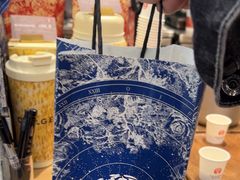 -霸王茶姬(上海静安大悦城店)