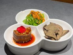 姑苏风雅三味碟-姑苏家宴·苏帮菜·松鼠桂鱼(苏州总店)